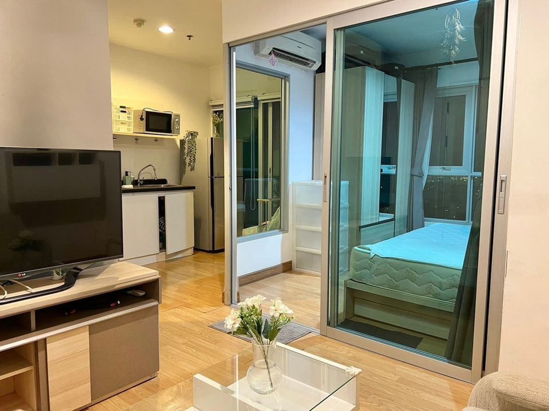 1 Bed Condo for Sale in Khlong Toei - Image 1