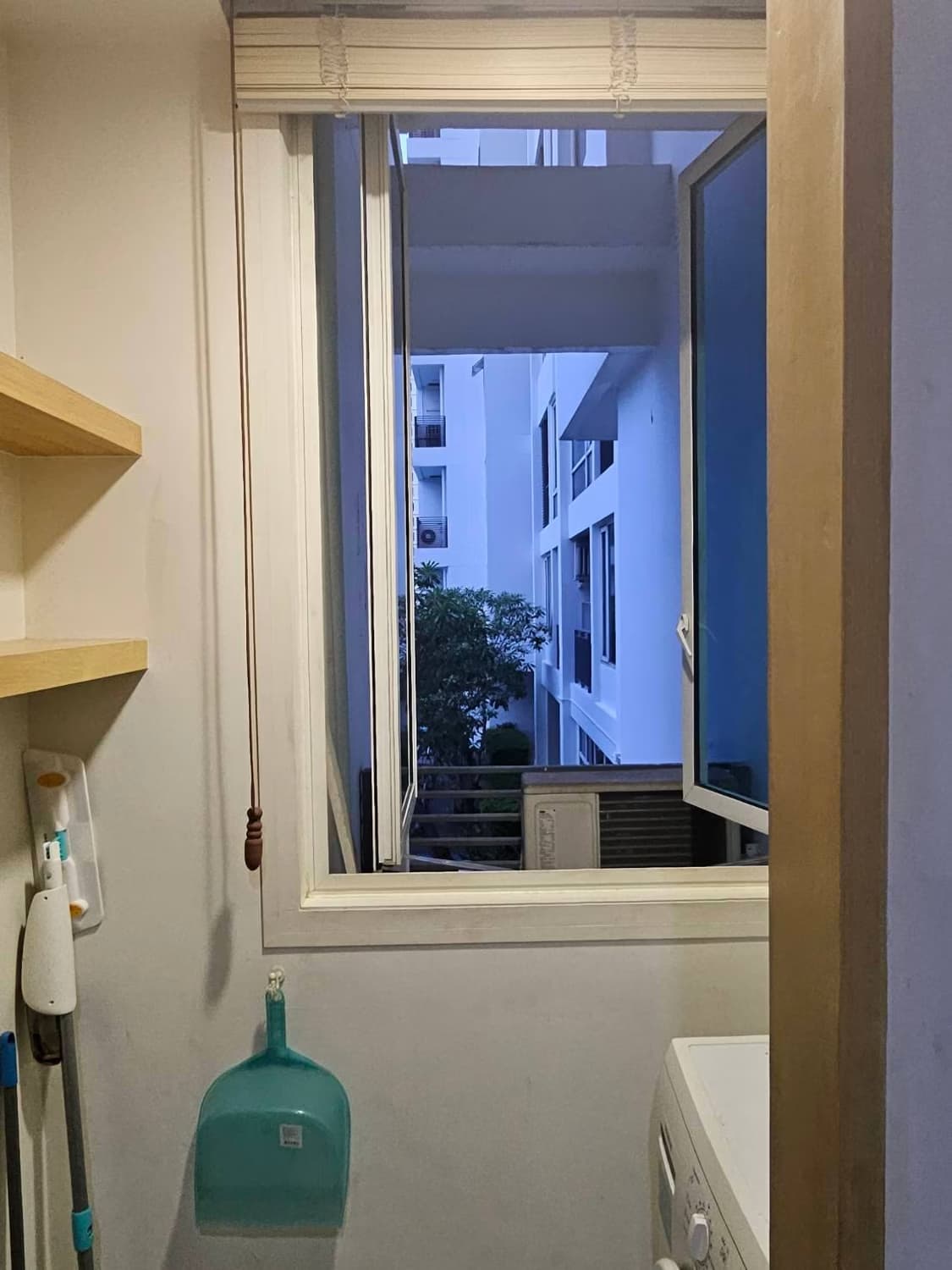 2 Bed Condo for Rent in Ratchathewi - Image 25