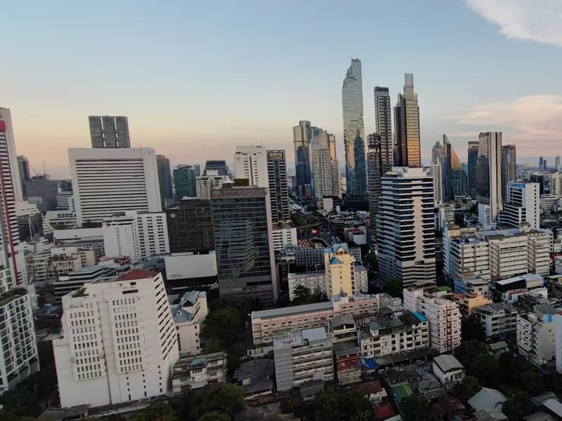 1 Bed Condo for Rent and Sale in Bang Rak