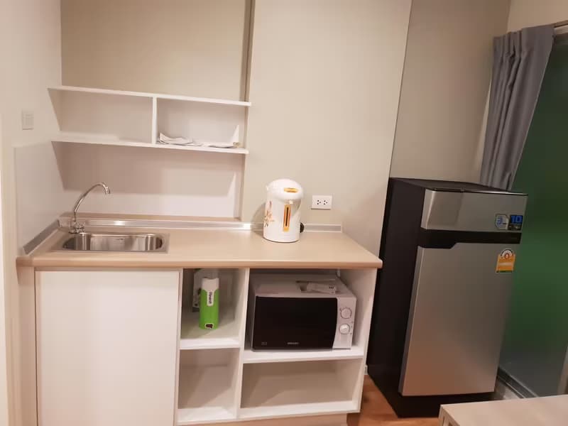 1 Bedroom Condo