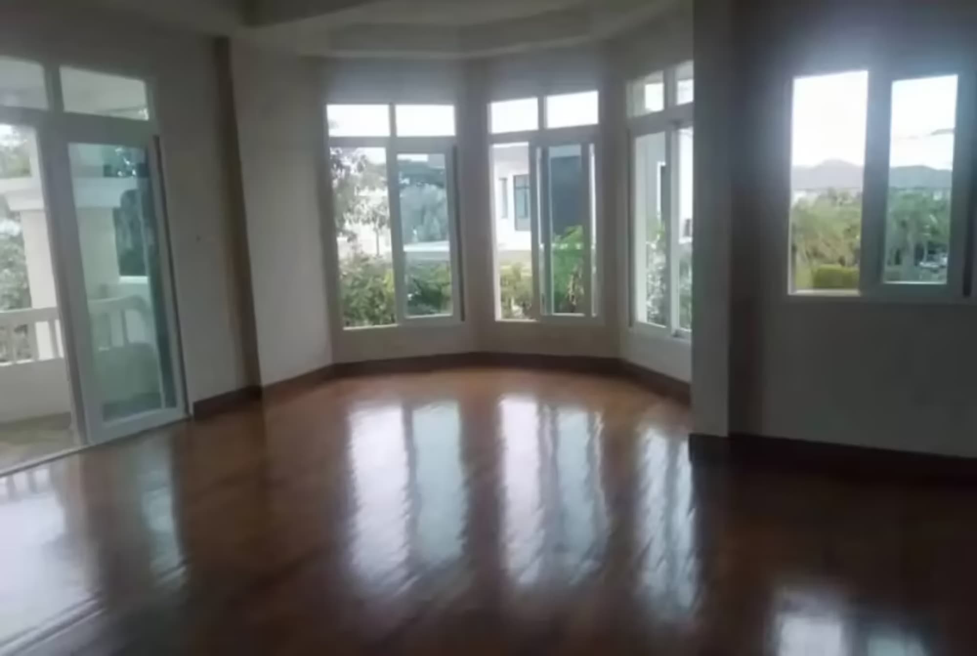 3 Bedroom House - Image 2