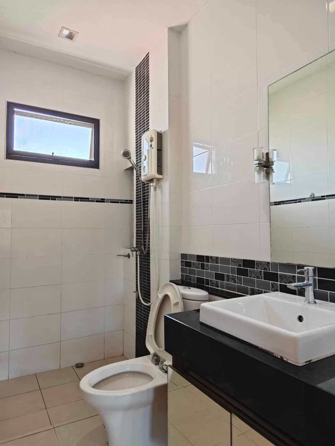 House for Rent in San Phi Suea, Mueang Chiang Mai. - Image 13