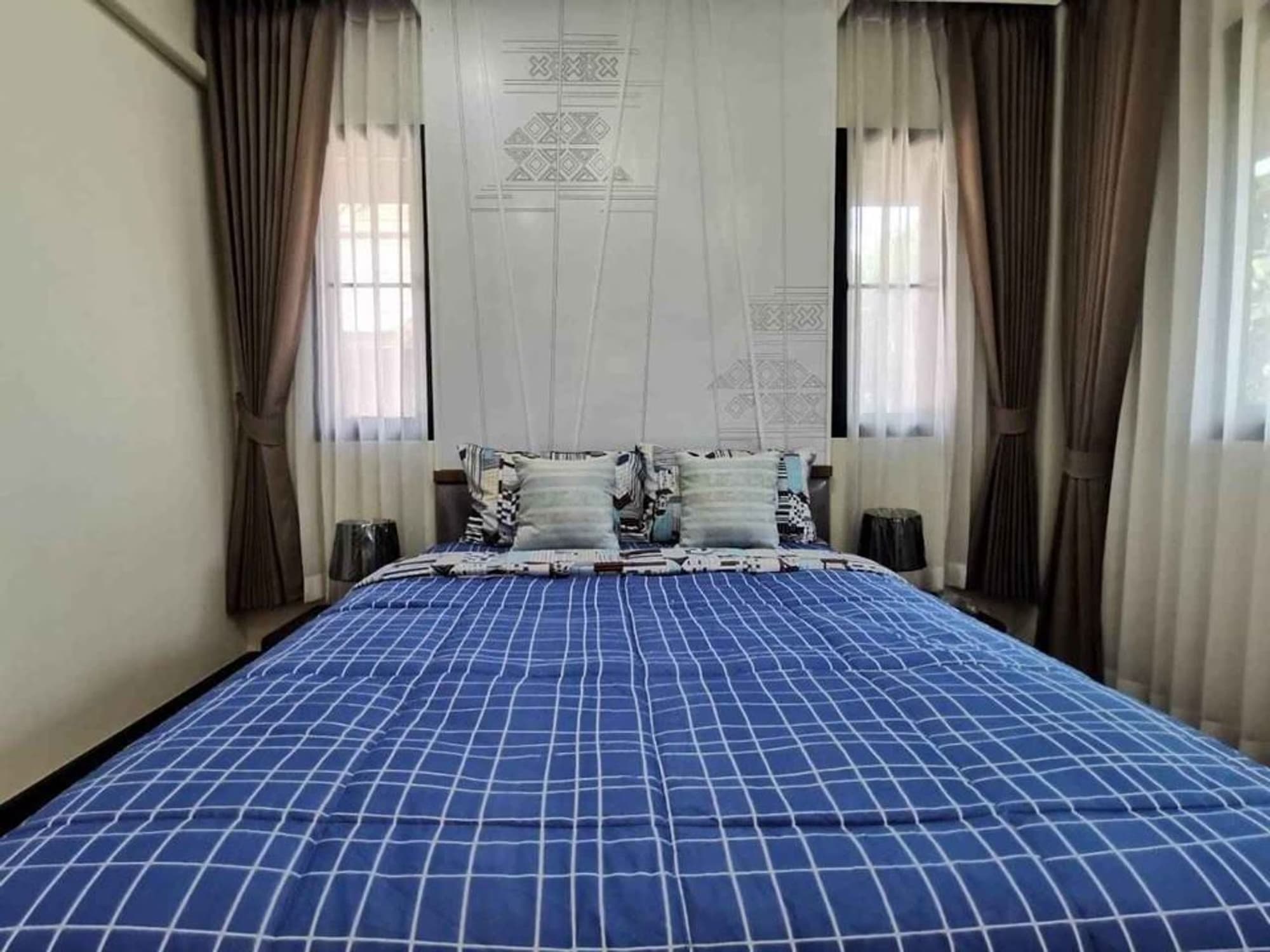 3 Bed House for Rent in Hang Dong - Image 8