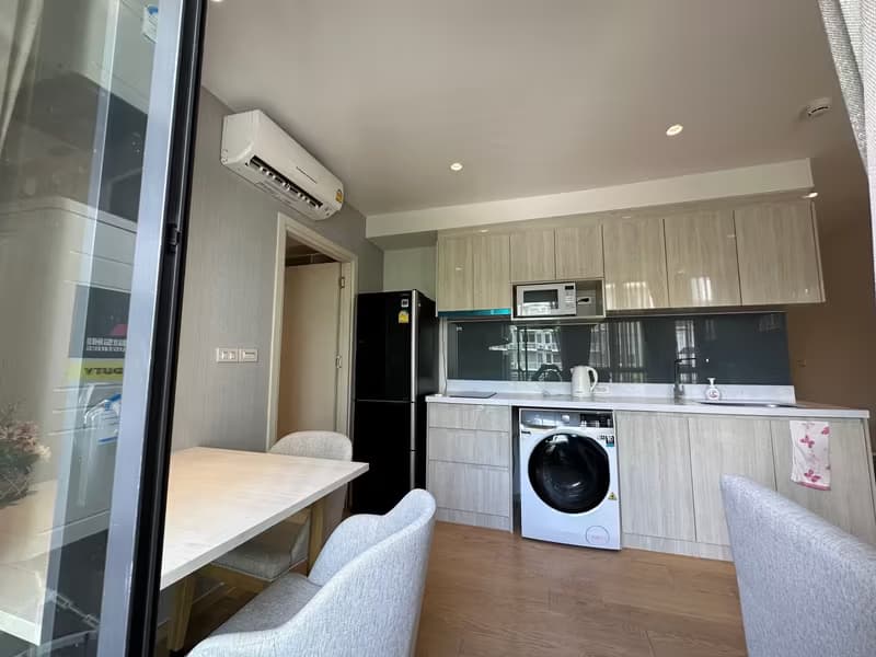 Runesu Thonglor 5