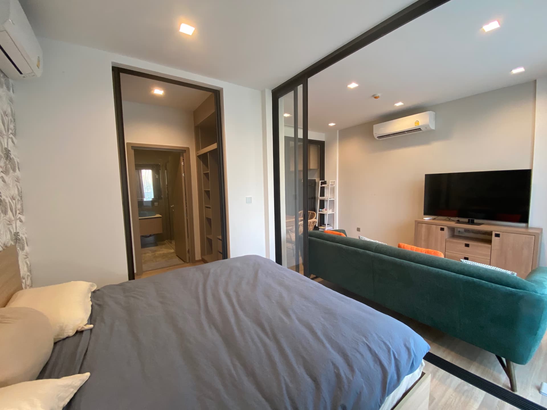 1 Bed Condo for Rent in Watthana - Image 13