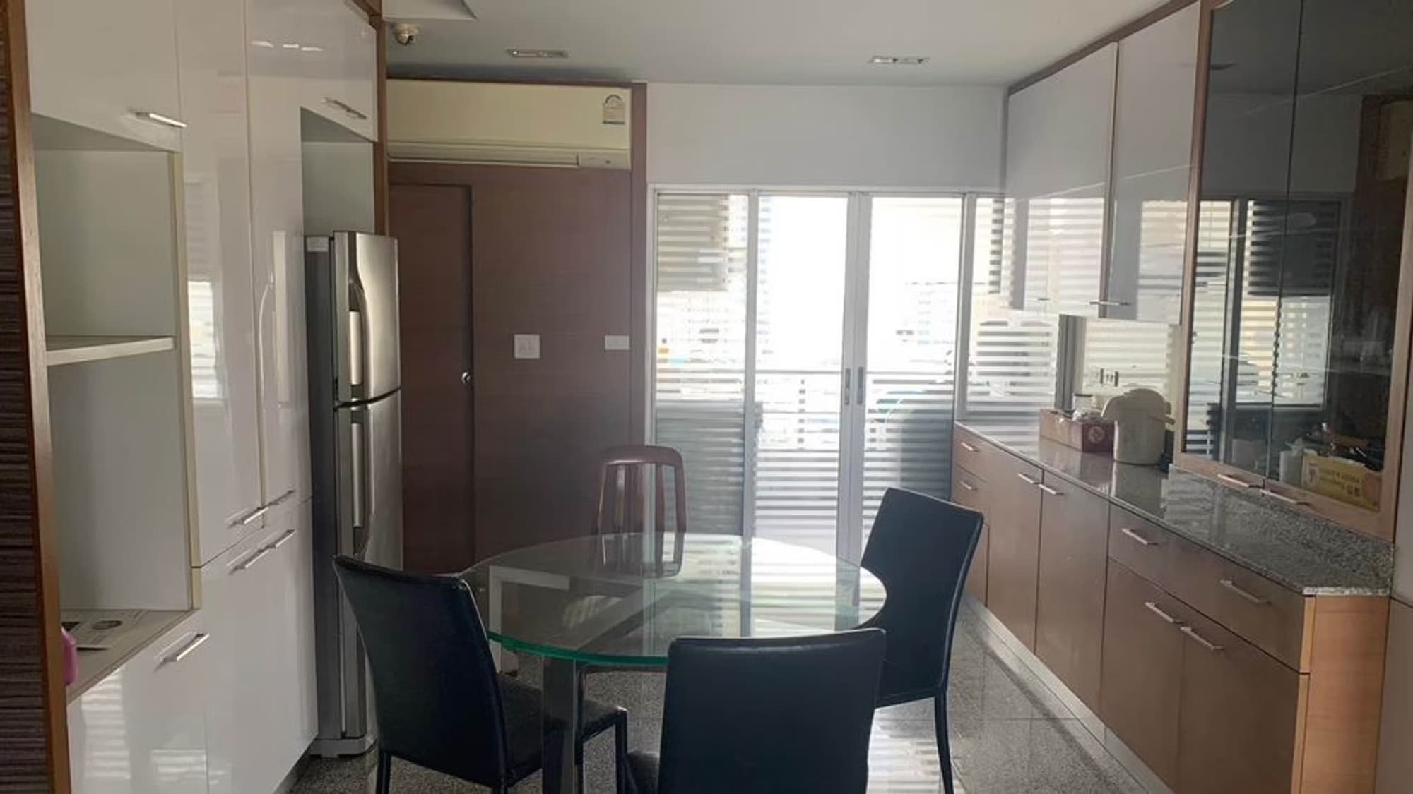 Condo for Rent at Saichol Mansion - Image 3