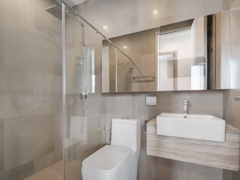 2 Bed Condo for Rent in Ratchathewi