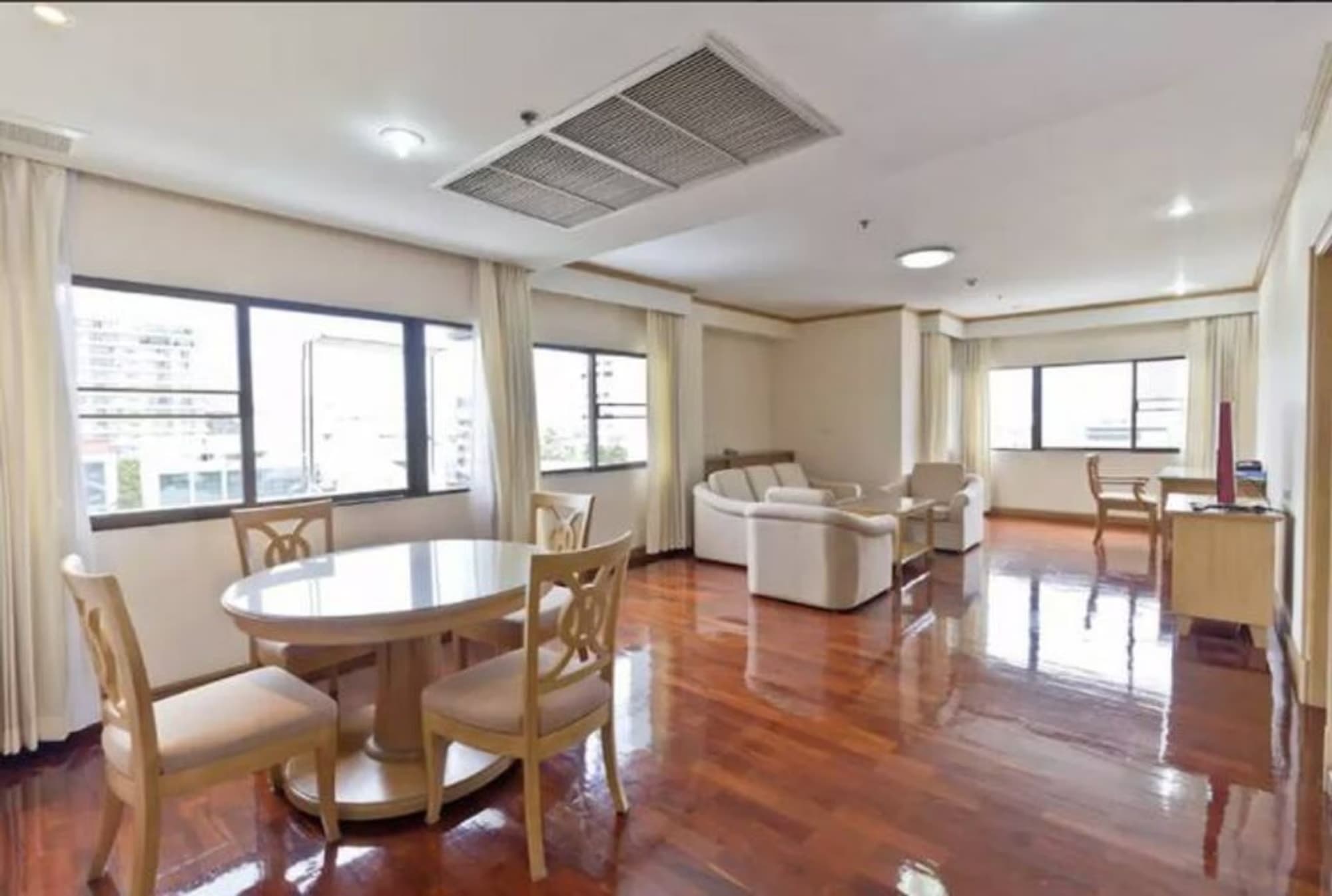 Condo for Rent at S. R. Place - Image 1