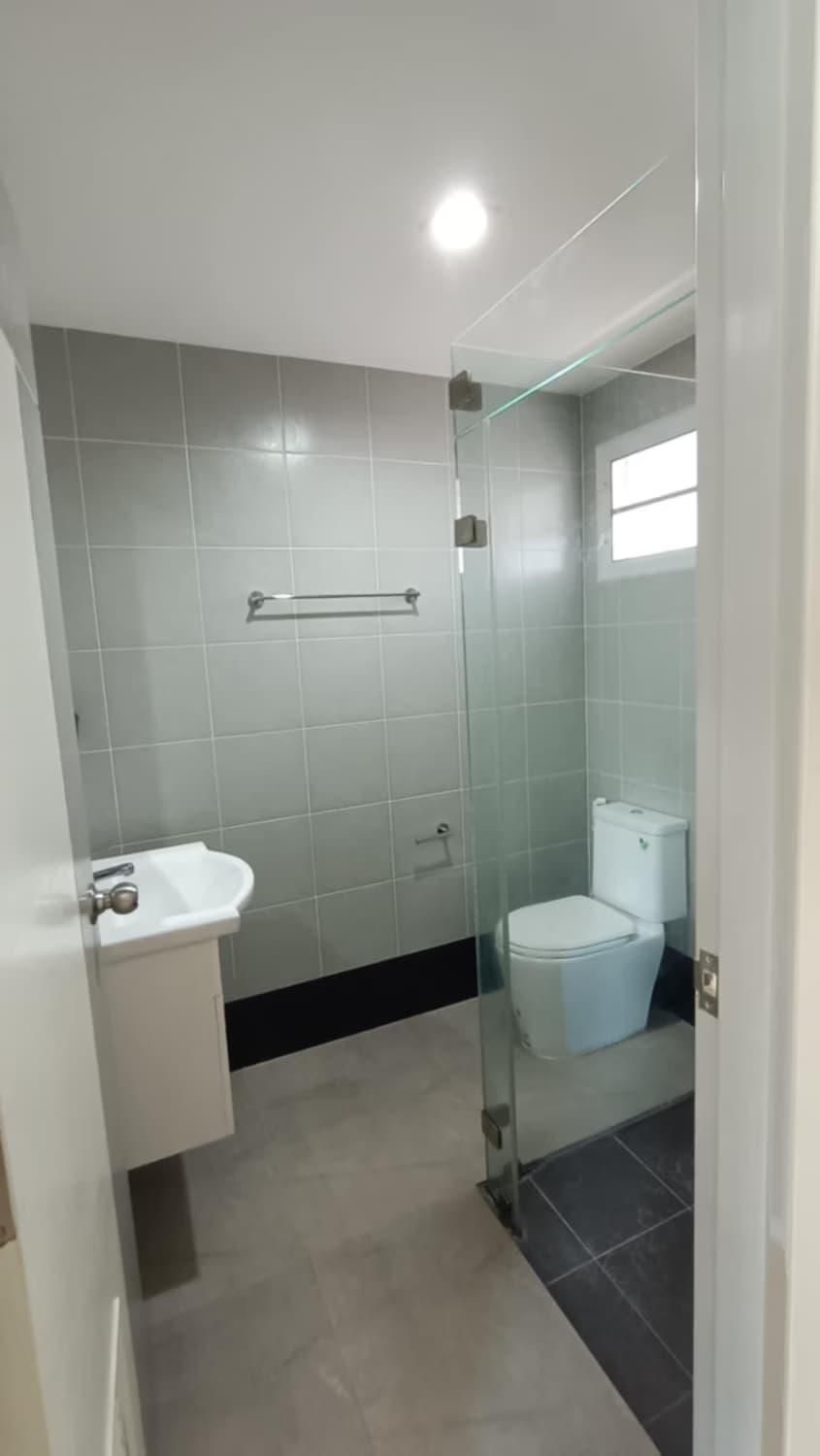 3 Bed House for Rent in San Sai - Image 11