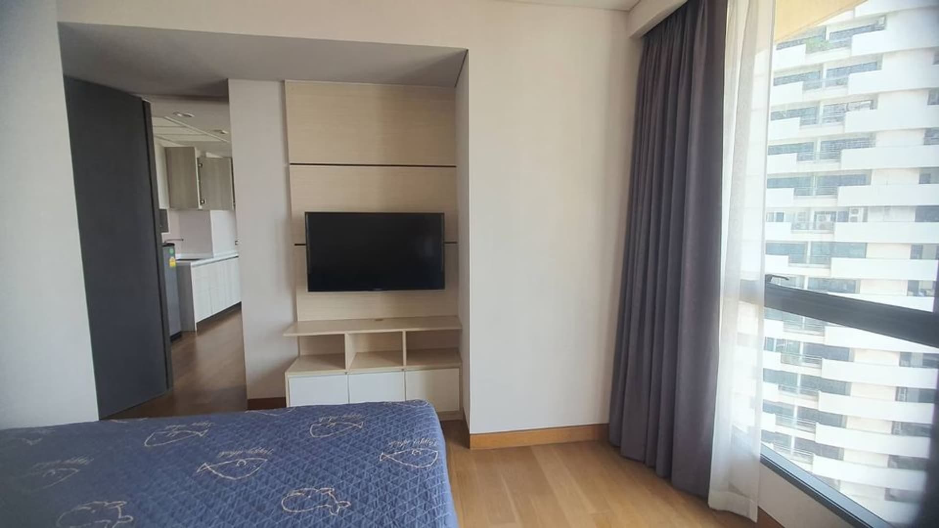 1 ห้องนอน Condo สำหรับ จำหน่าย ใน คลองเตย - Image 4