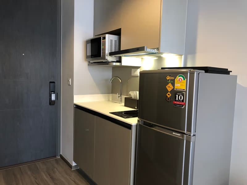 1 Bed Condo for Sale in Ratchathewi