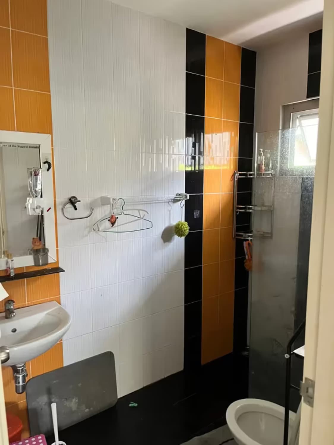 3 Bedroom House - Image 11