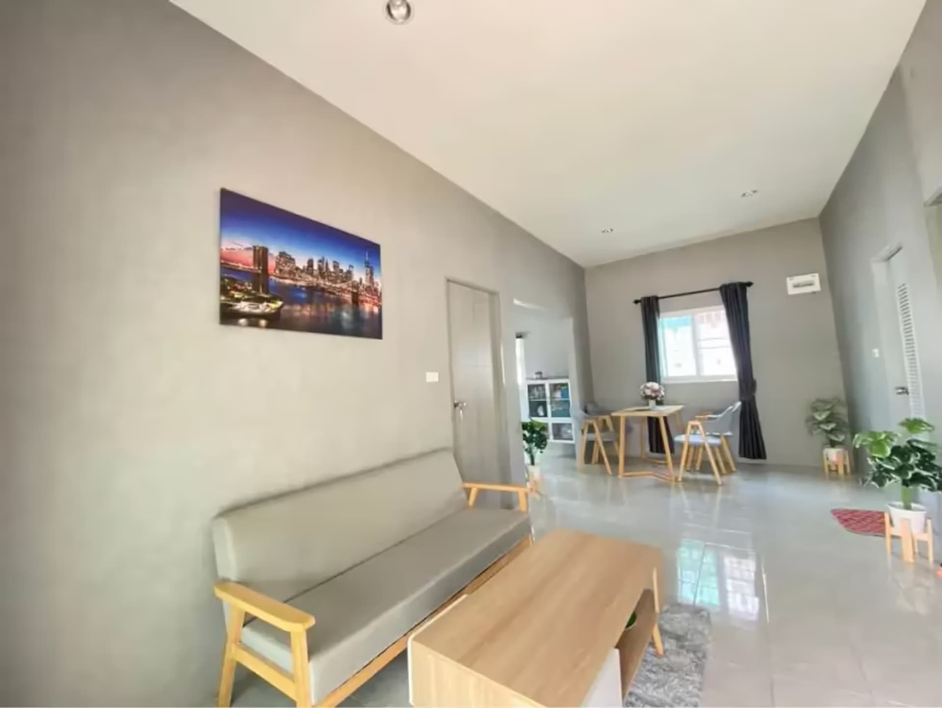 3 Bedroom House - Image 9