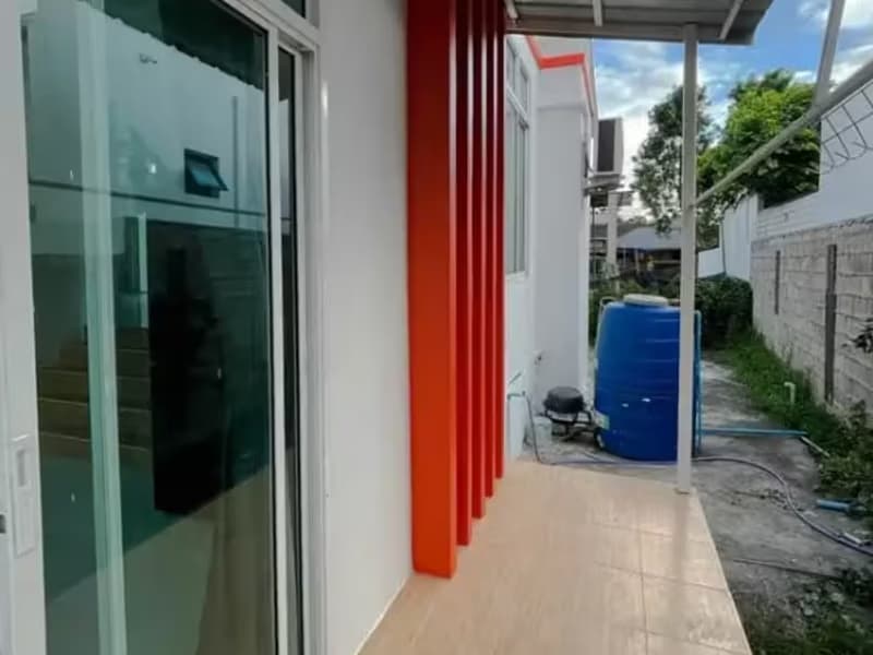 2 Bedroom House