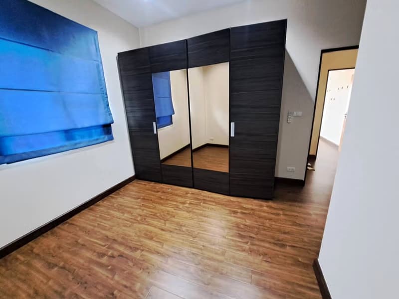 3 Bed House for Sale in Saraphi