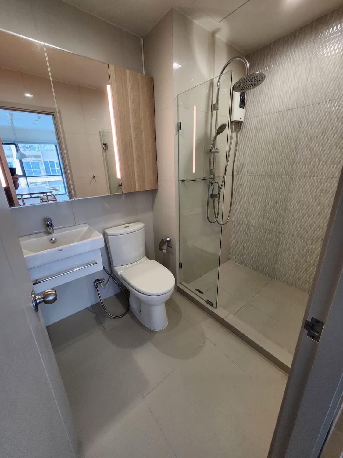 1 Bed Condo for Rent and Sale  Near Phra Khanong BTS - Image 11