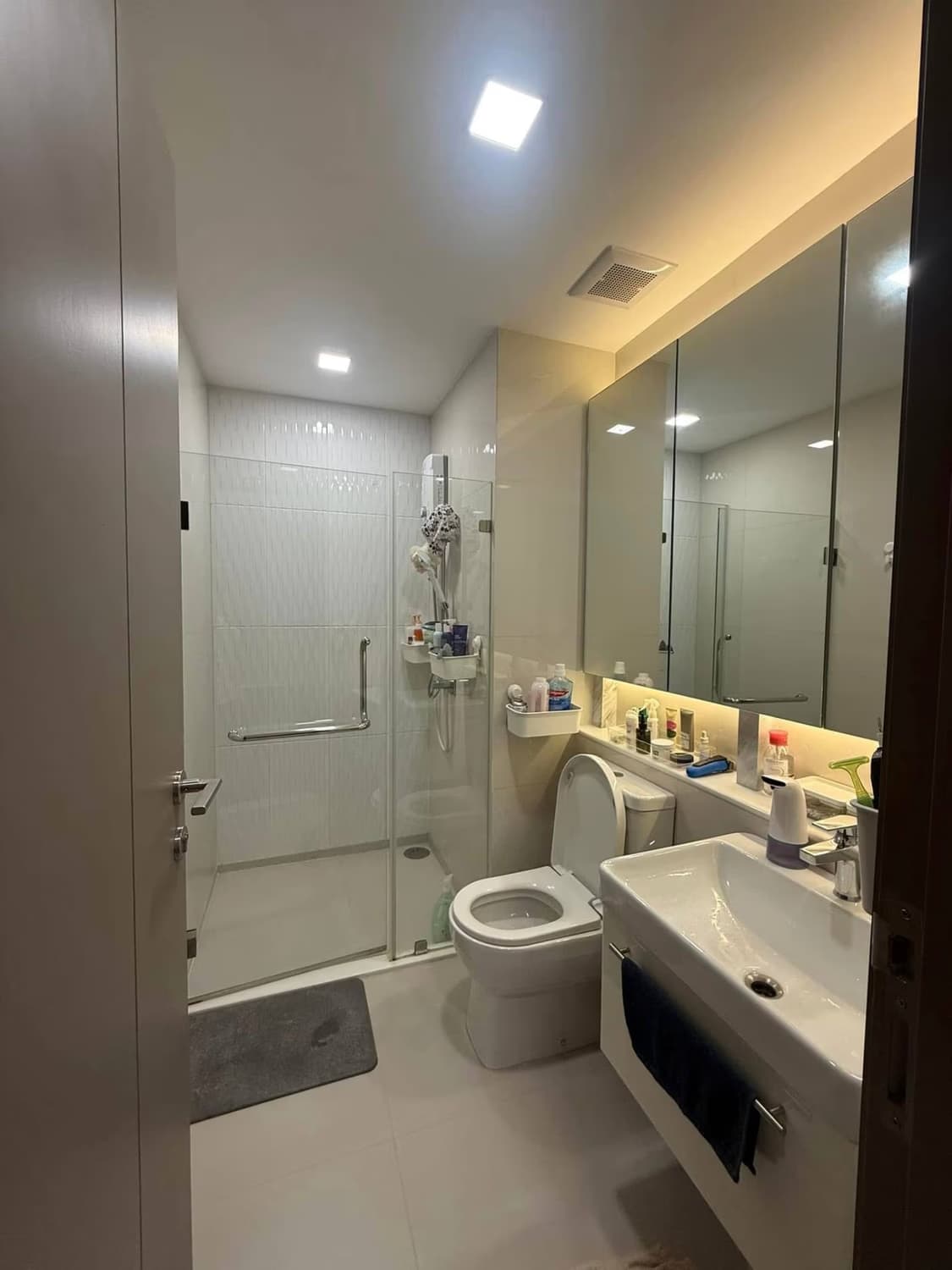 1 Bed Condo for Rent in Pathum Wan - Image 9
