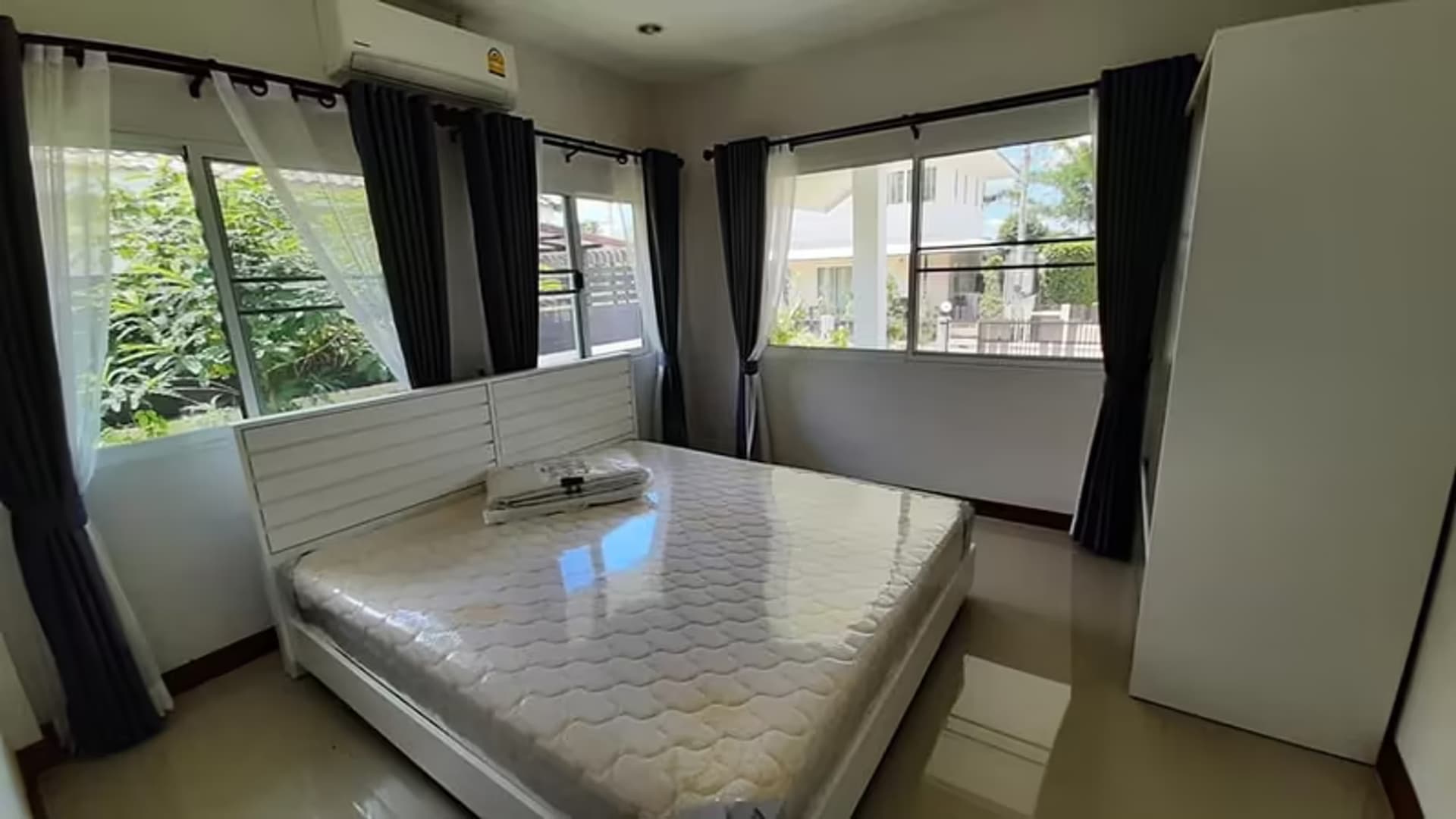 House for Rent in San Phi Suea, Mueang Chiang Mai. - Image 6