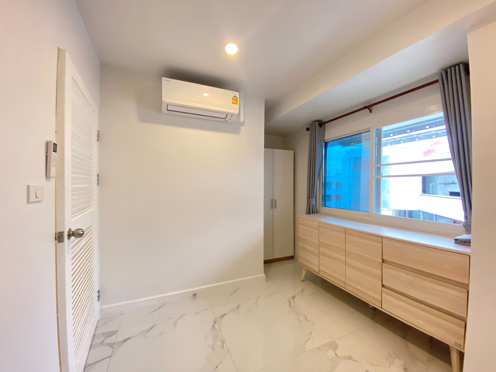 2 Bed Condo for Sale in Mueang Chiang Mai - Image 7