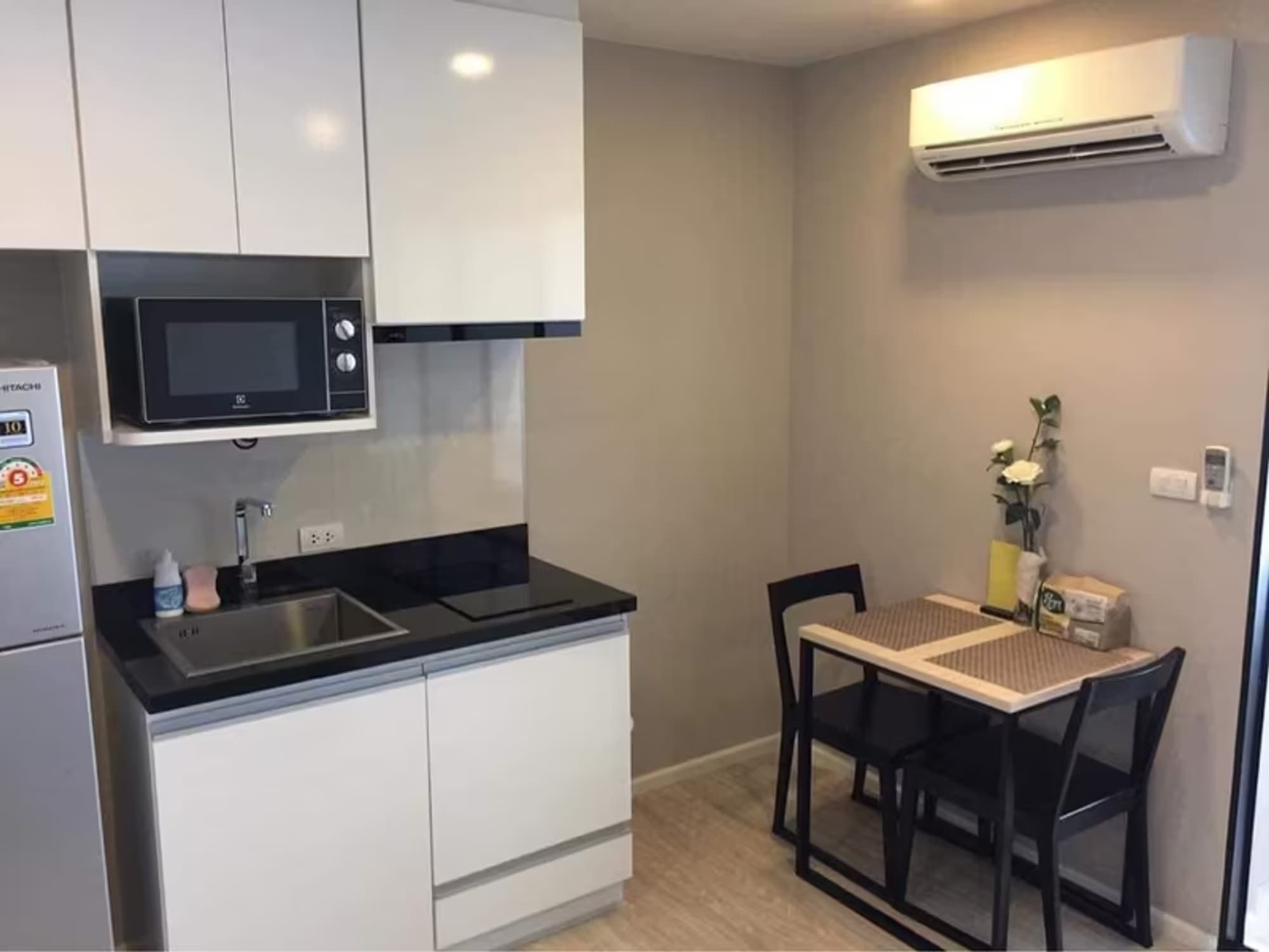 1 Bedroom Condo - Image 2