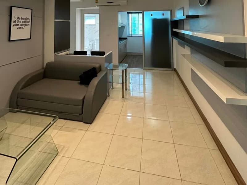 Condo for Rented at Supalai Park Ekkamai - Thonglor