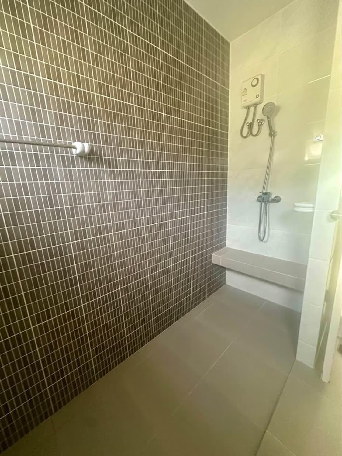 3 Bed House for Rent in Hang Dong District - Image 11