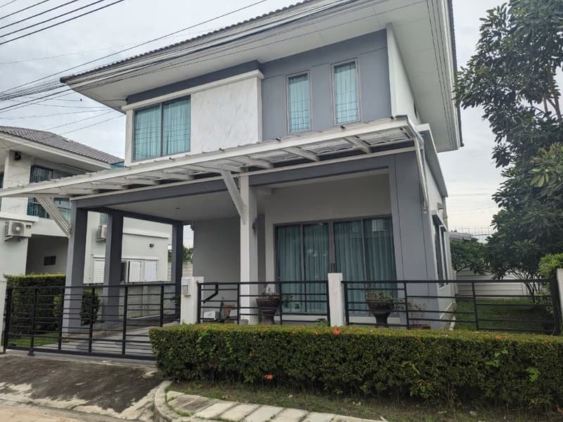 3 Bed House for Sale in Lat Krabang