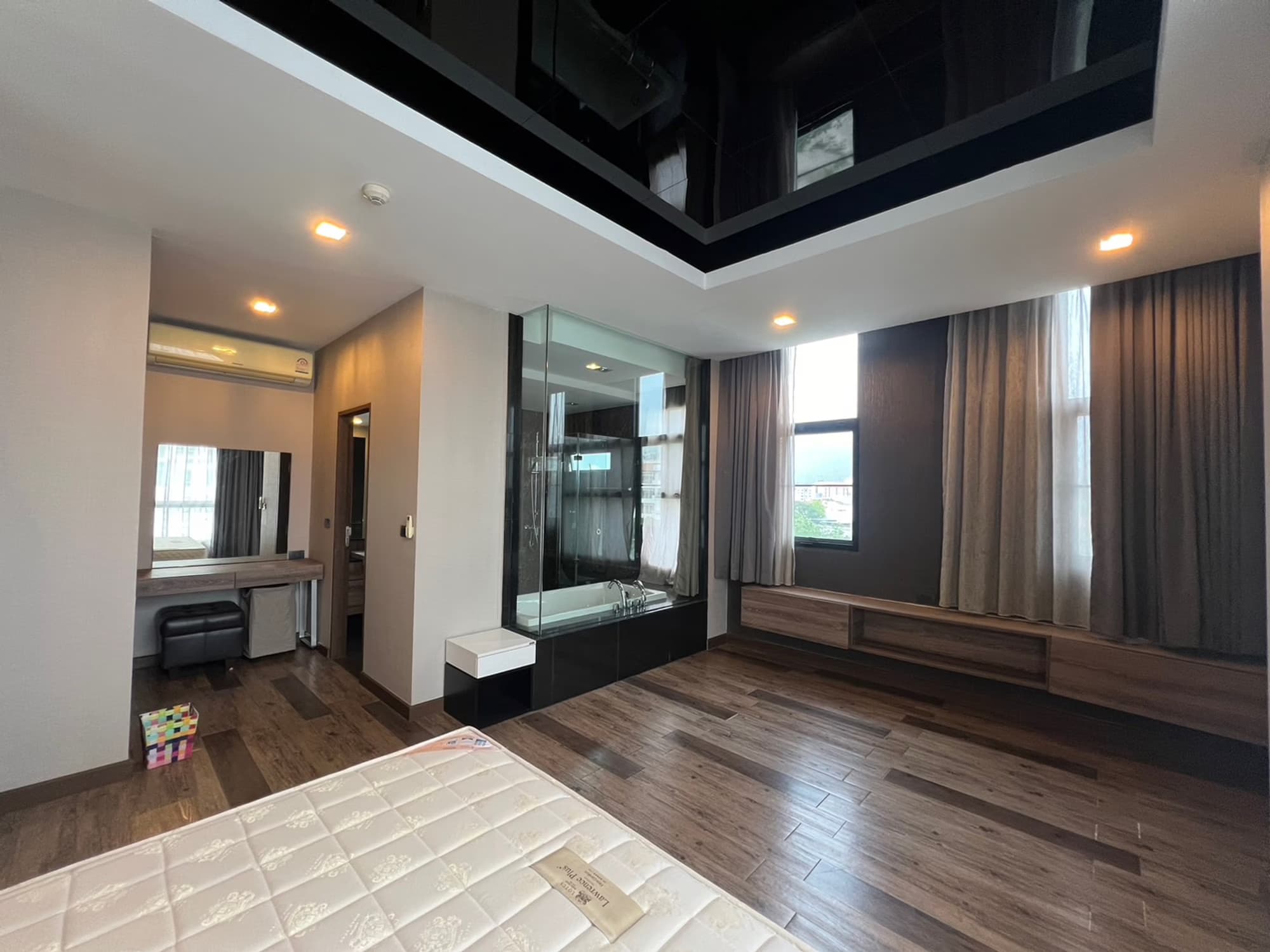 2 Bed Condo for Rent in Mueang Chiang Mai - Image 5
