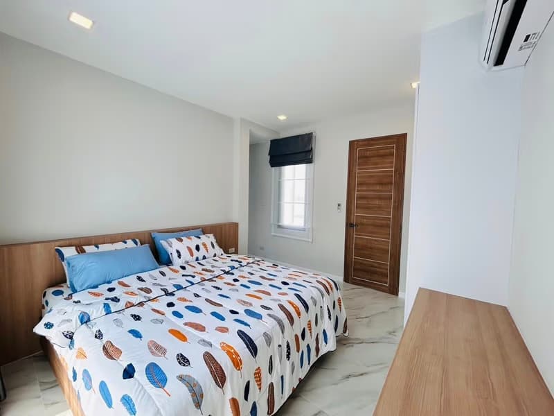 4 Bed House for Rent and Sale in San Sai
