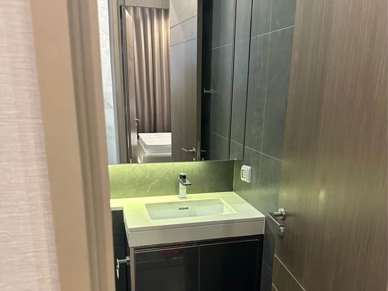 2 Bed Condo for Rent and Sale  Near Phetchaburi MRT