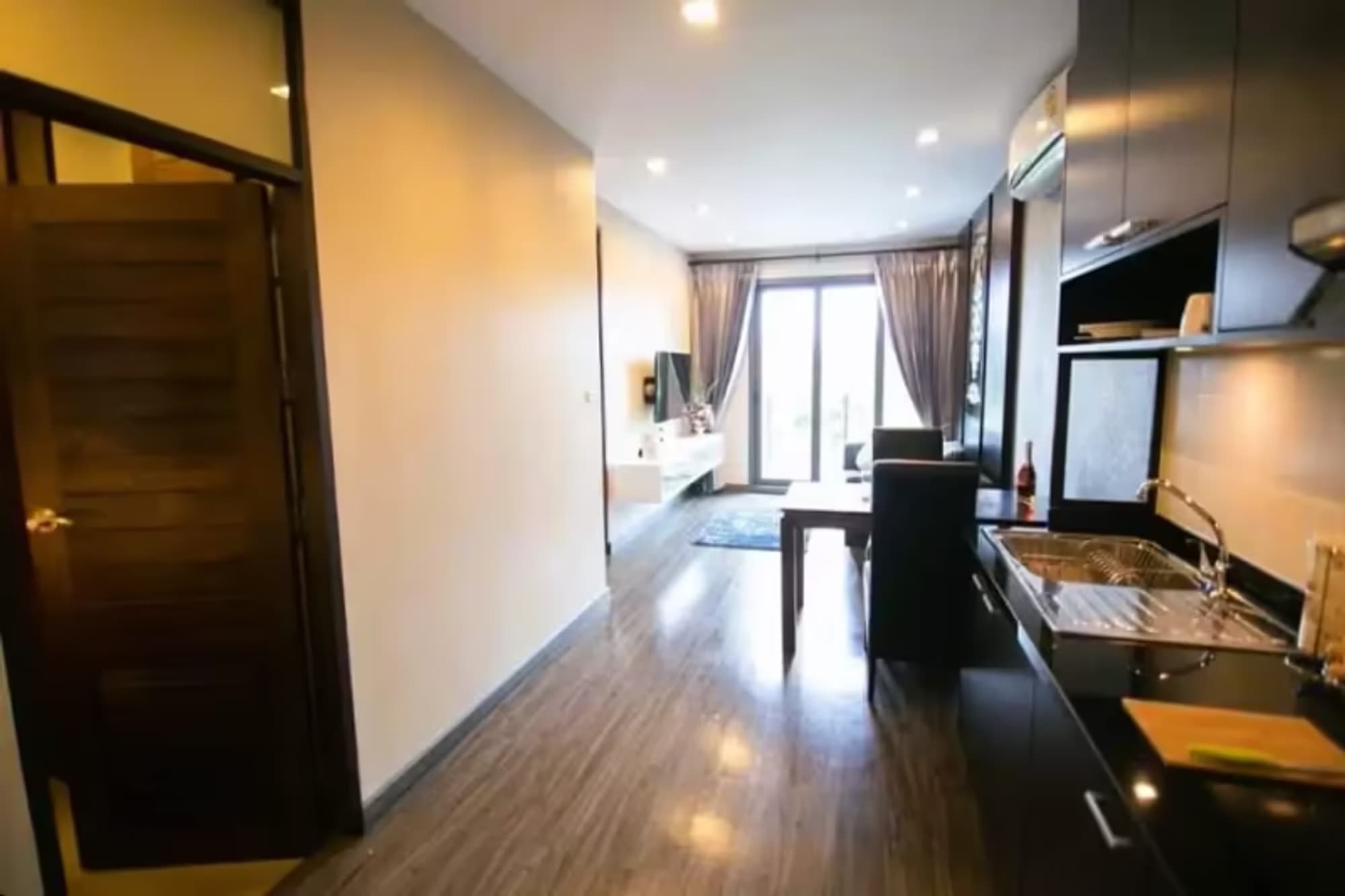 1 Bedroom Condo - Image 9