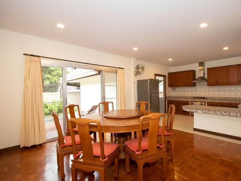 4 Bedroom House in Nong Hoi