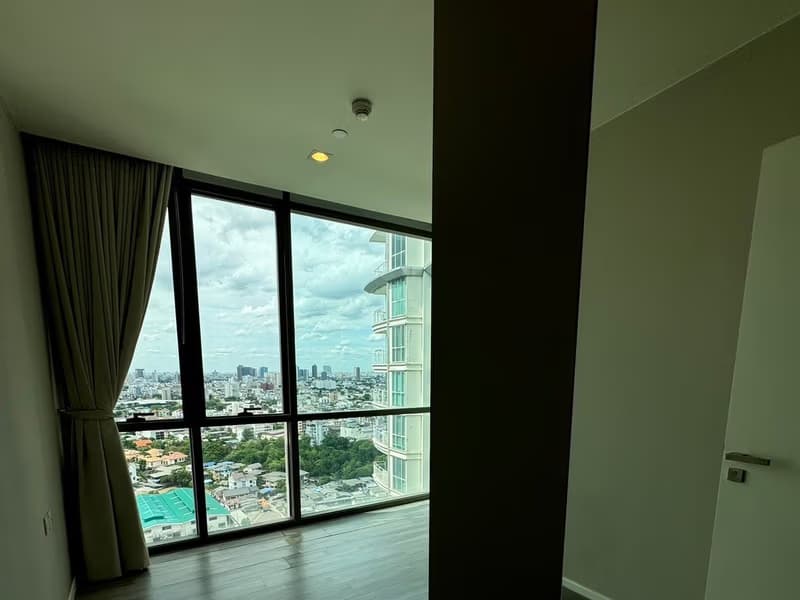 2 Bed Condo for Rent and Sale in Phra Khanong