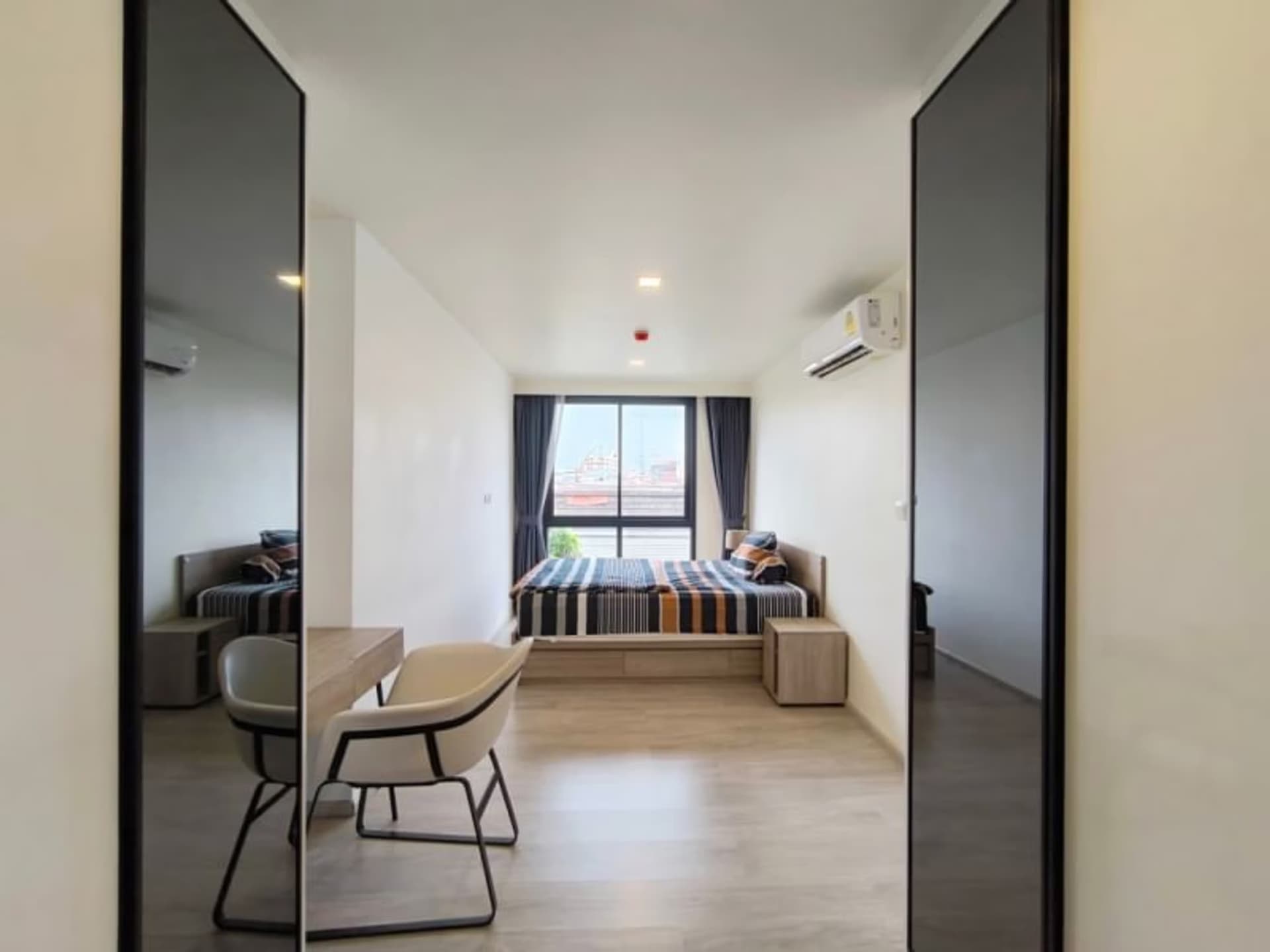 1 Bed Condo for Rent  Near Thailand Cultural Centre MRT - Image 8