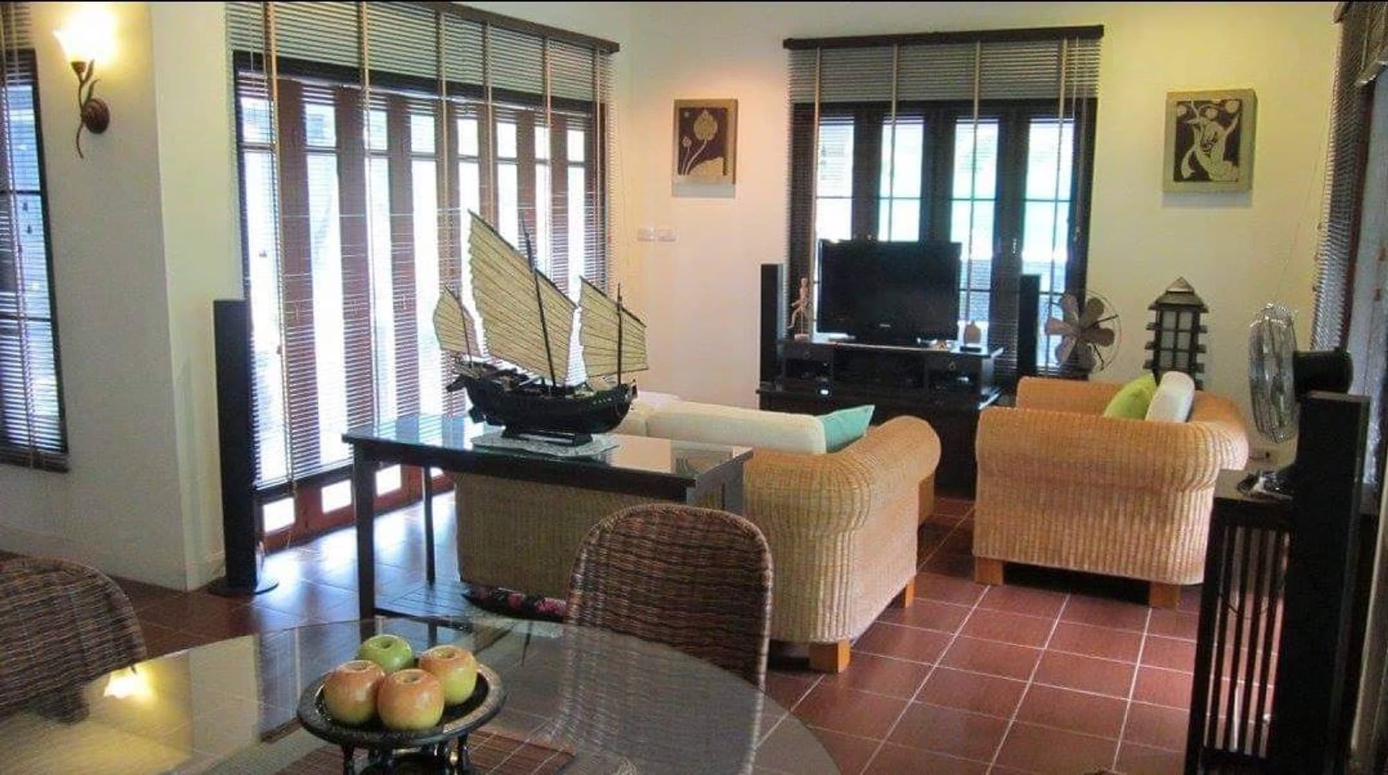  - Image 2
