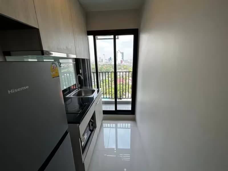 1 Bedroom Condo