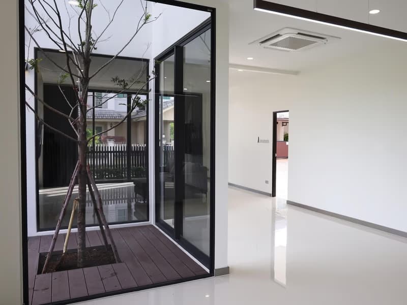6 Bed House for Sale in Mueang Chiang Mai