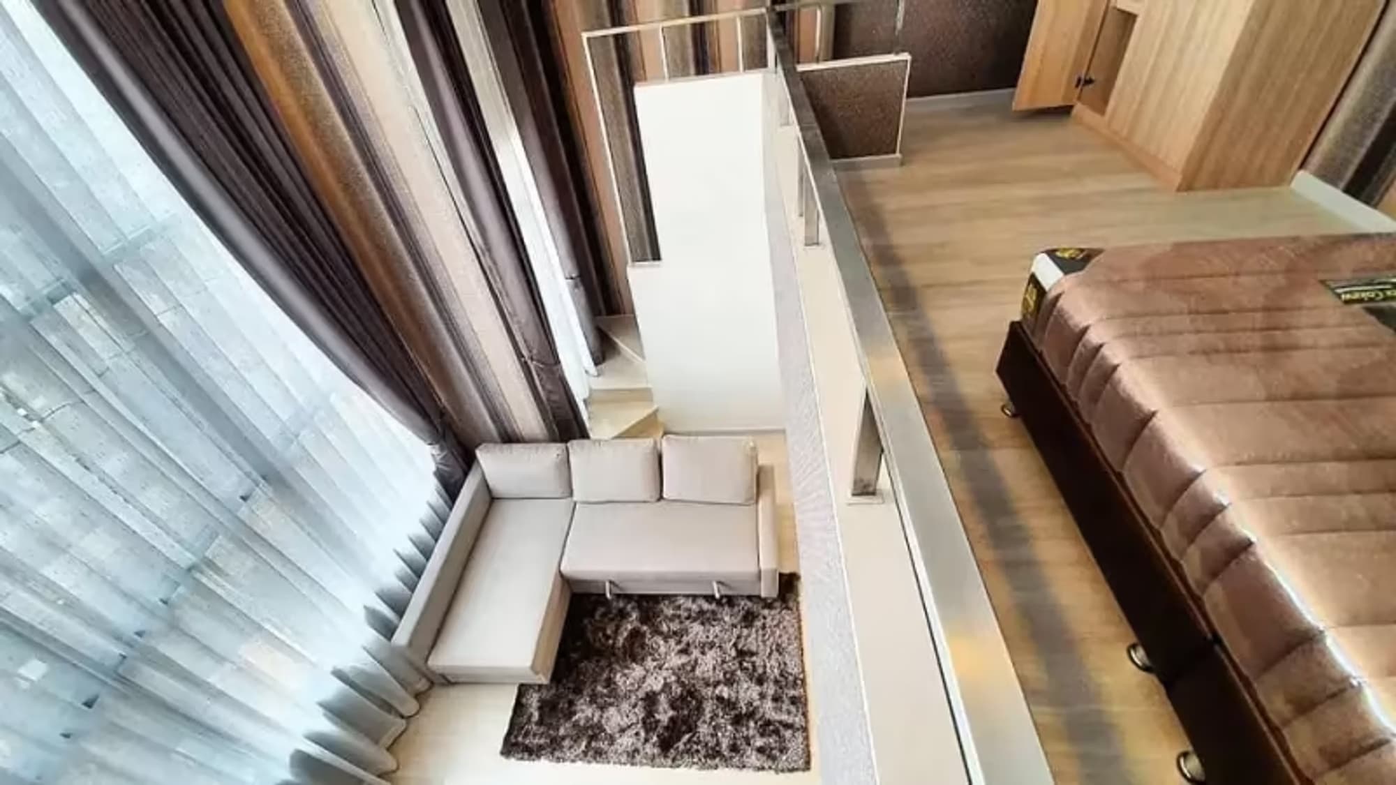 1 Bedroom Condo - Image 1
