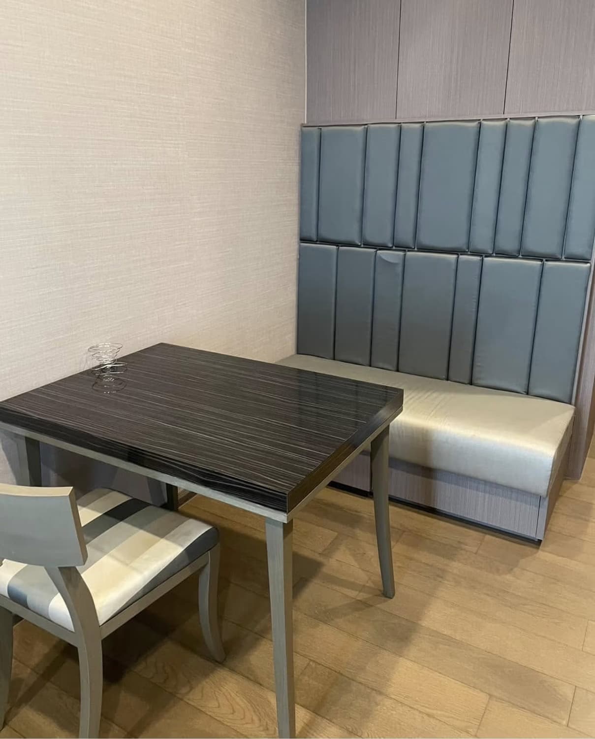 1 Bed Condo for Sale in Bang Rak - Image 2