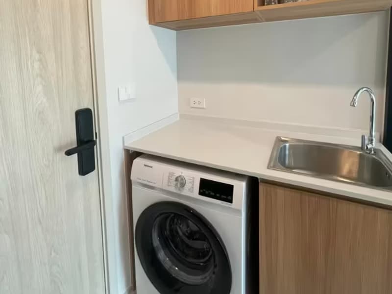 1 Bedroom Condo