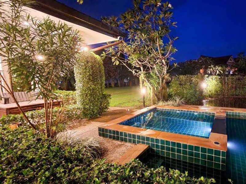 5 Bed House for Rent in Doi Saket District