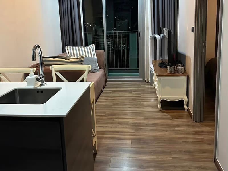 1 Bed Condo for Rent  Near Ekkamai BTS