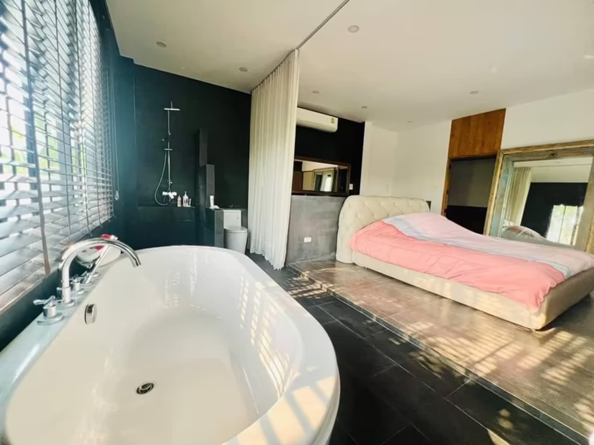 3 Bedroom House - Image 10