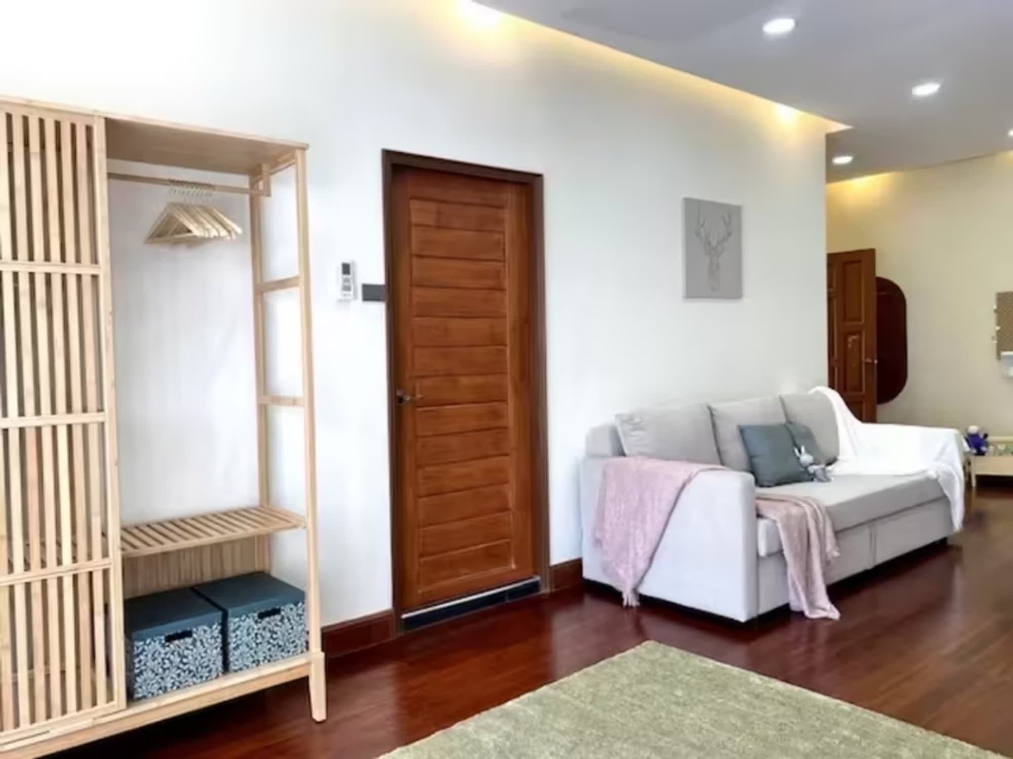 Condo for Sale at Sriwara Mansion 1 - Image 9