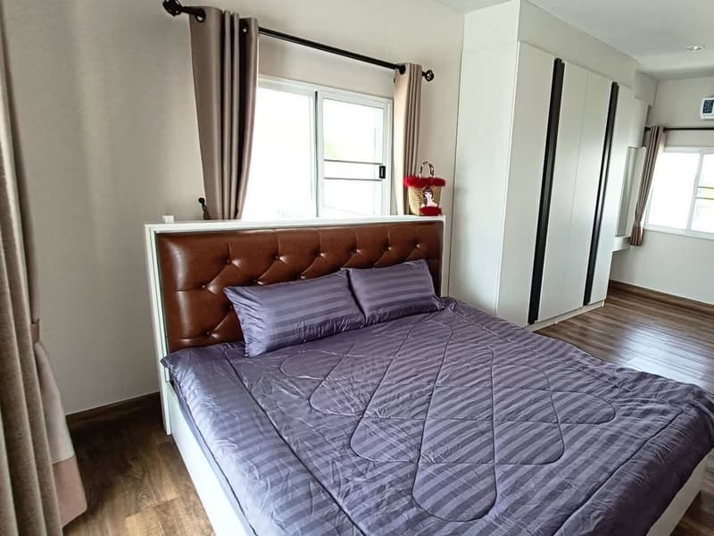 4 Bed House for Rent and Sale in Doi Saket District