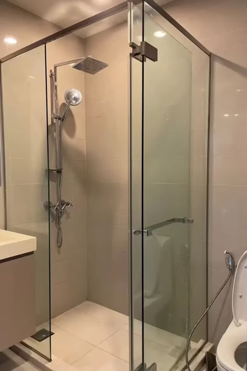 3 Bedroom Condo - Image 2