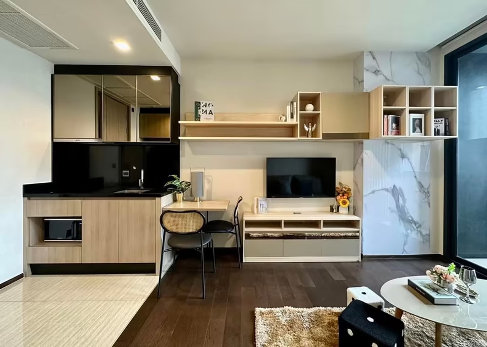  - Image 6