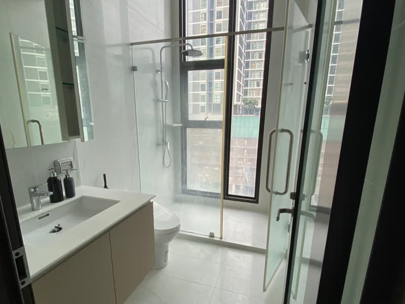 1 Bedroom Condo