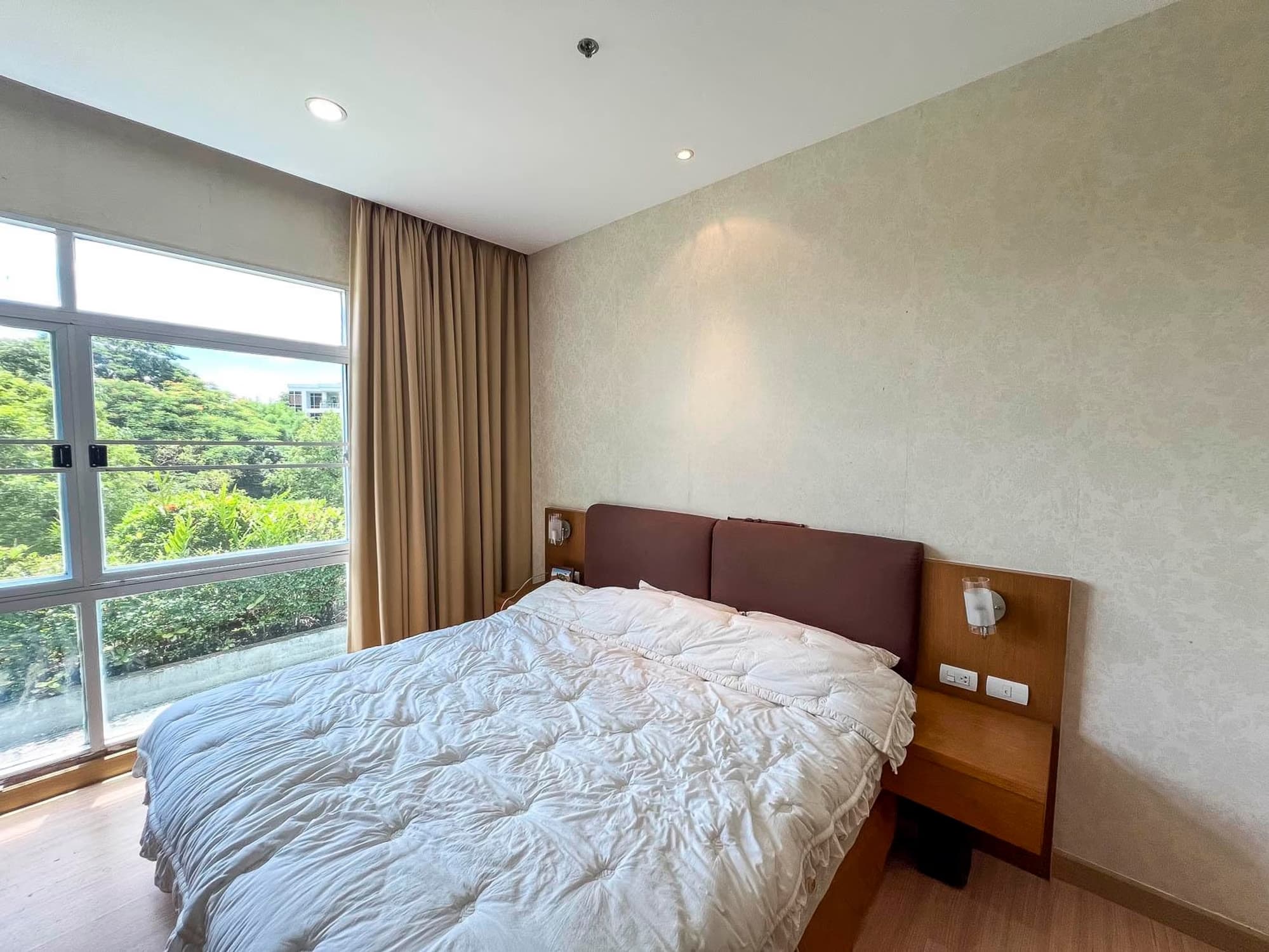 2 Bed Condo for Sale in Mueang Chiang Mai - Image 14