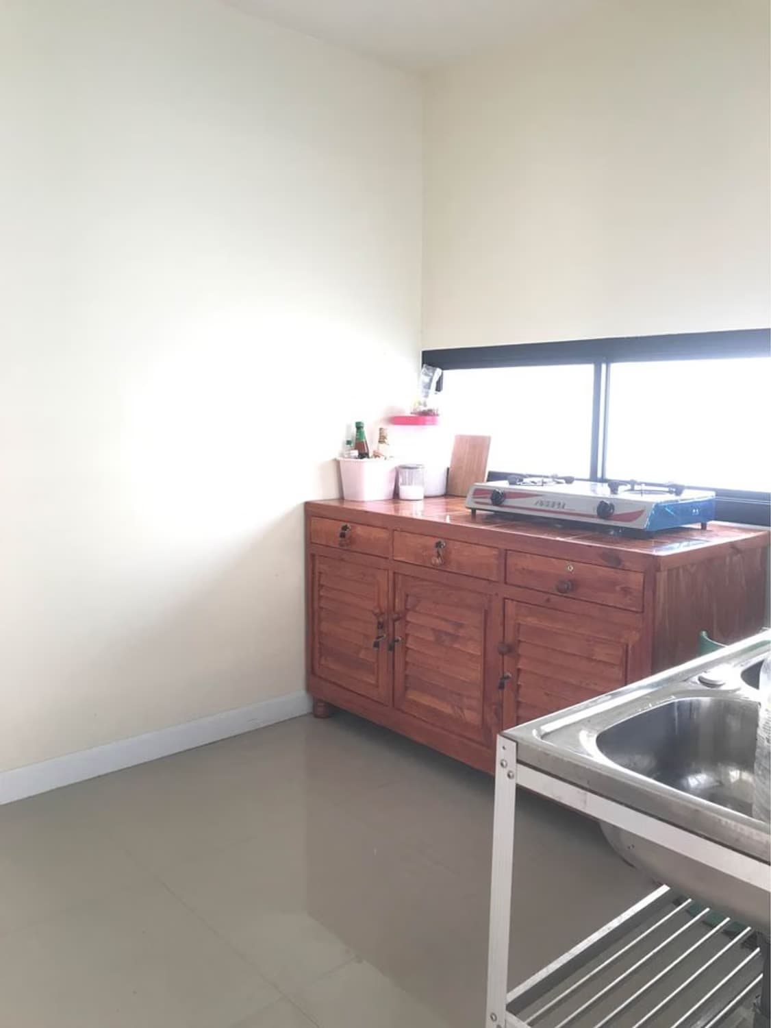 3 Bed House for Rent in San Kamphaeng - Image 7